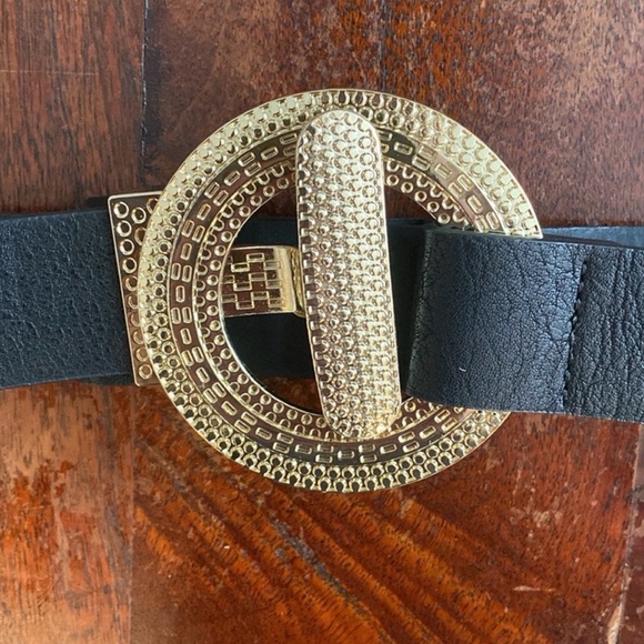Set of 2 Susan Graver Textured Toggle Belts - Picture 16 of 16